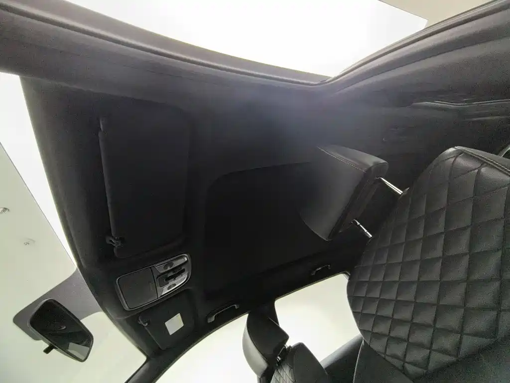 Kia KX7 — миниатюра 14