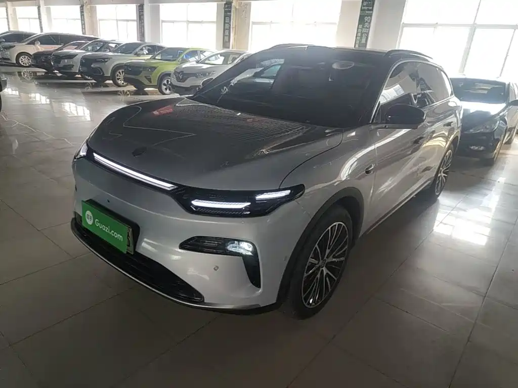 Leapmotor Leapmotor C11 — миниатюра 2