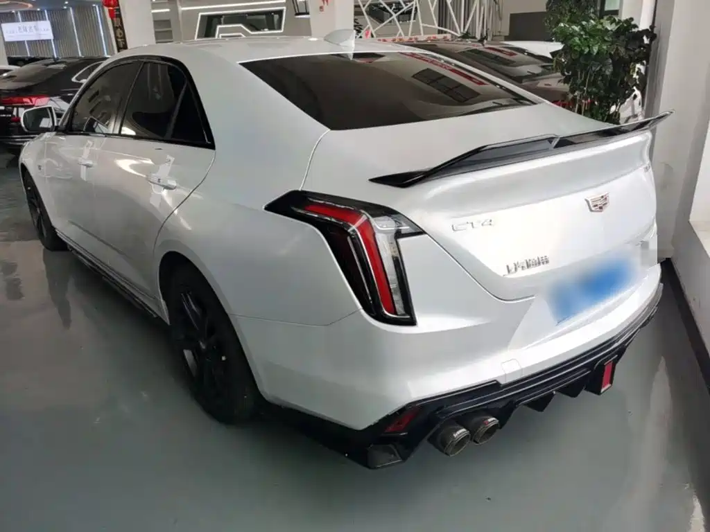 Cadillac CT4 — миниатюра 5