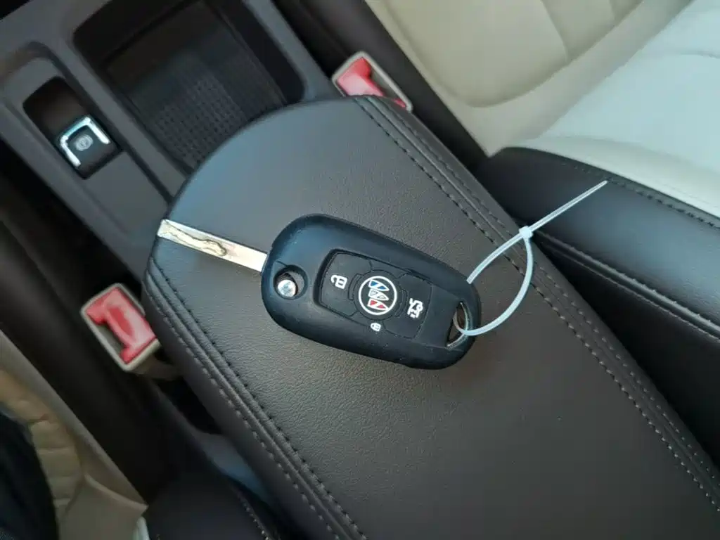 Buick Verano — миниатюра 9
