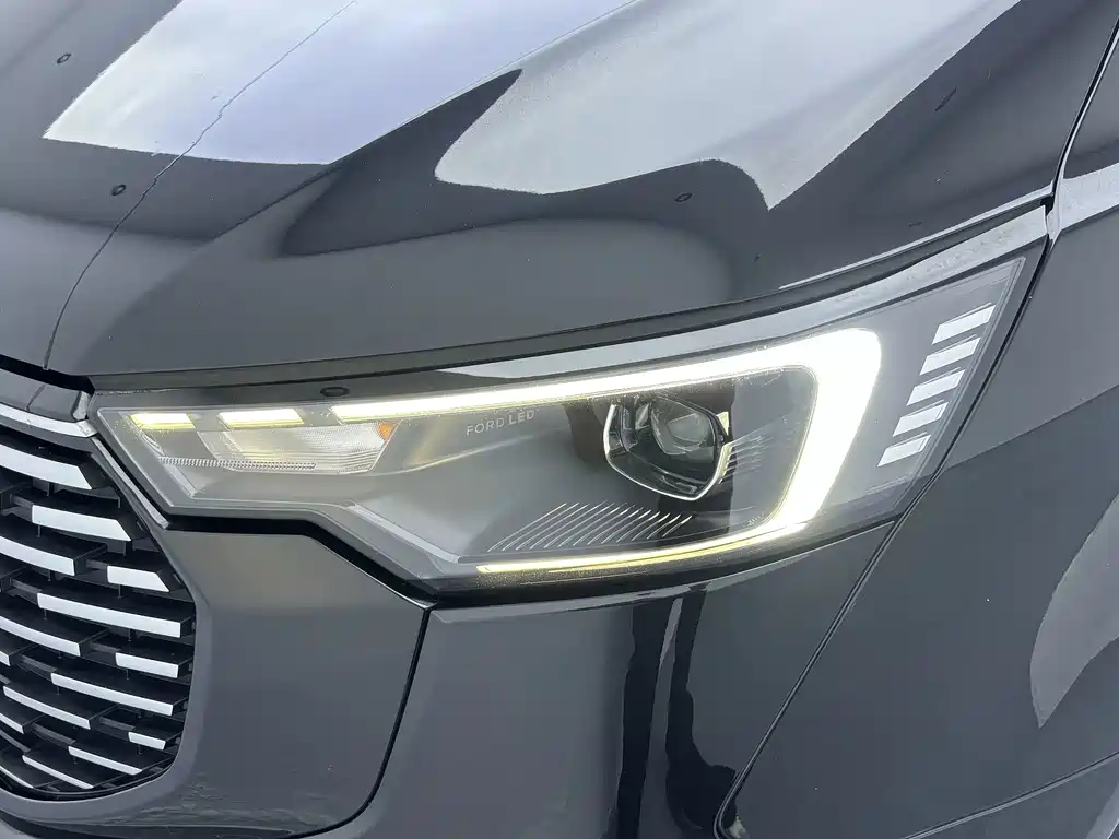 Ford Tourneo — миниатюра 9
