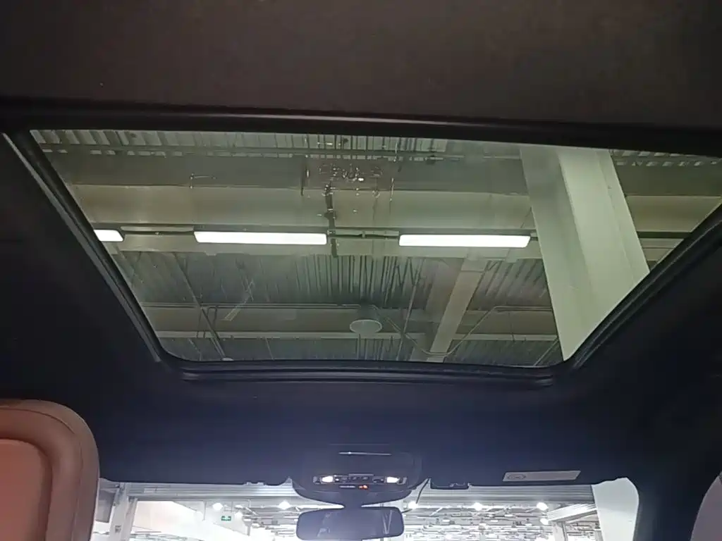 Lincoln Aviator — миниатюра 17