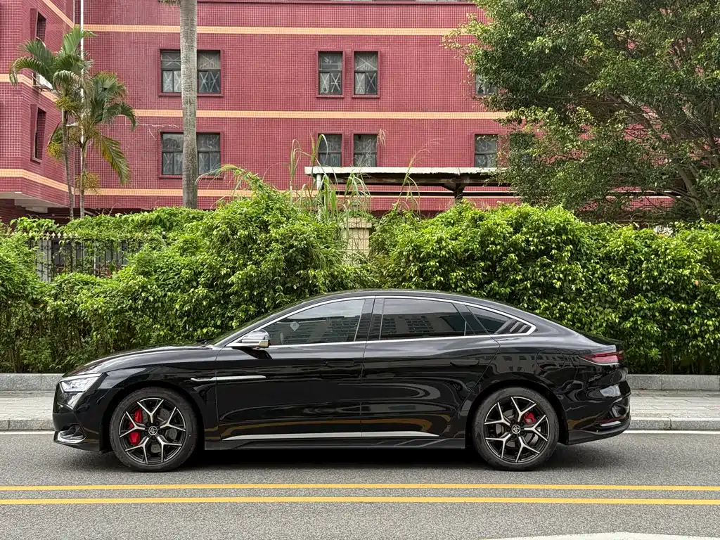 BYD Han 2023 DM-i Champion 200KM Flagship
