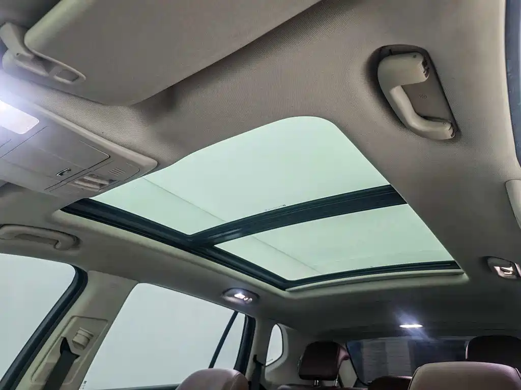 Buick Envision Plus — миниатюра 13