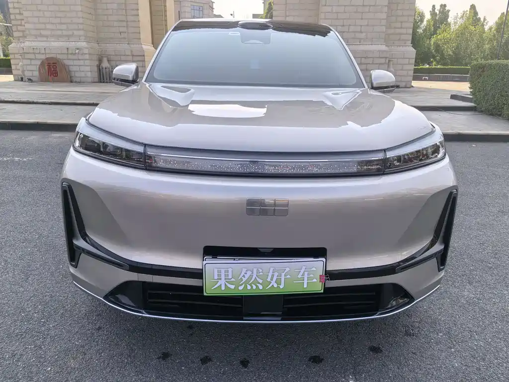 Geely Galaxy Galaxy M9 M9 2025 210km
