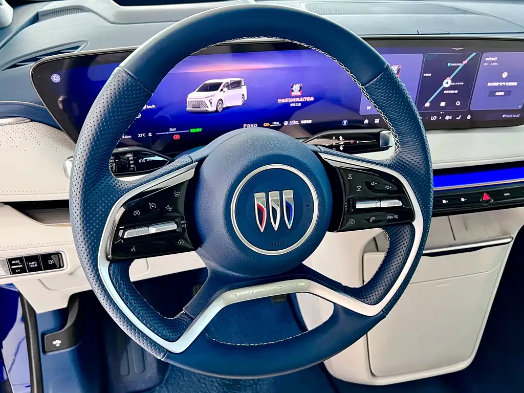 BUICK GL8 NEW ENERGY