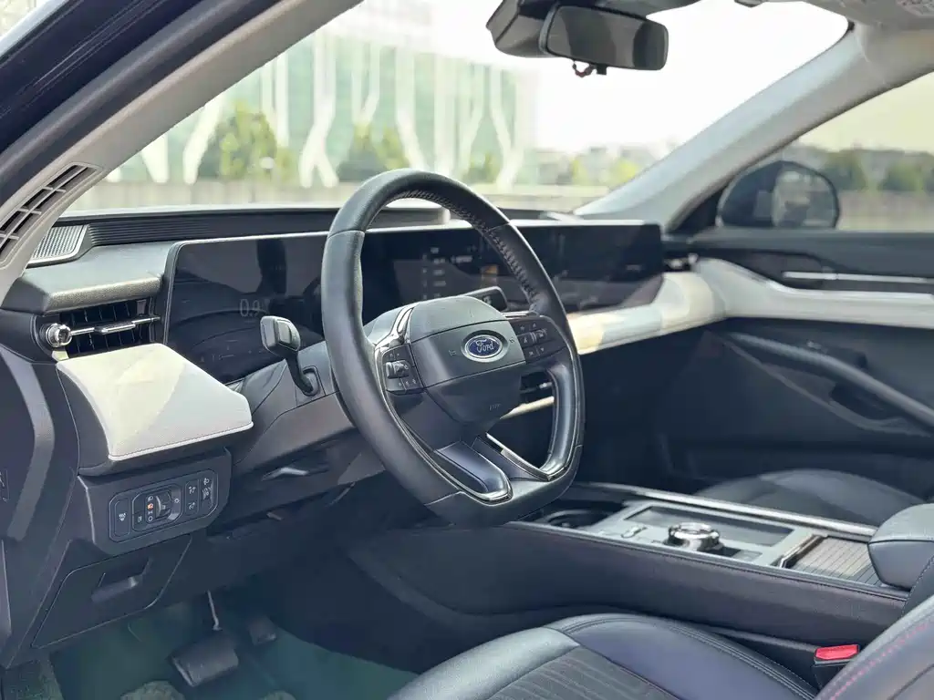 Ford Mondeo — миниатюра 18