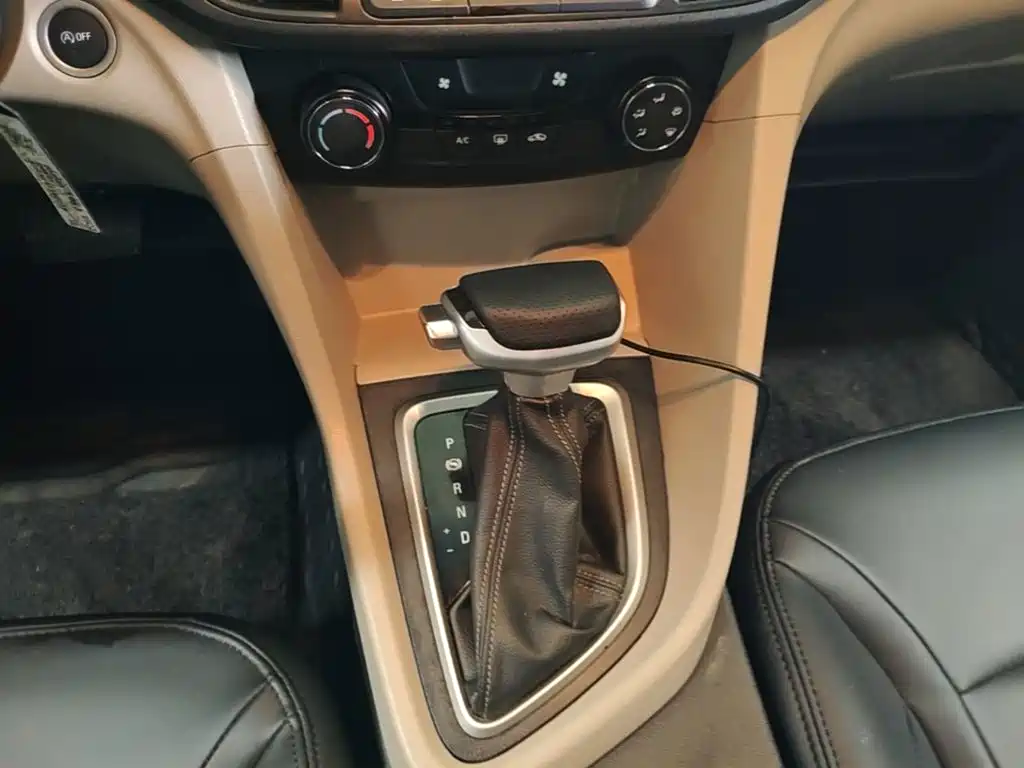 Buick Excelle — миниатюра 14