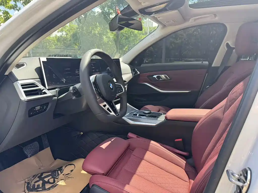 BMW 3 Series 3 2025 330i M Sport