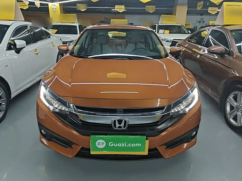 Honda Civic 2016 220TURBO CVT Luxury