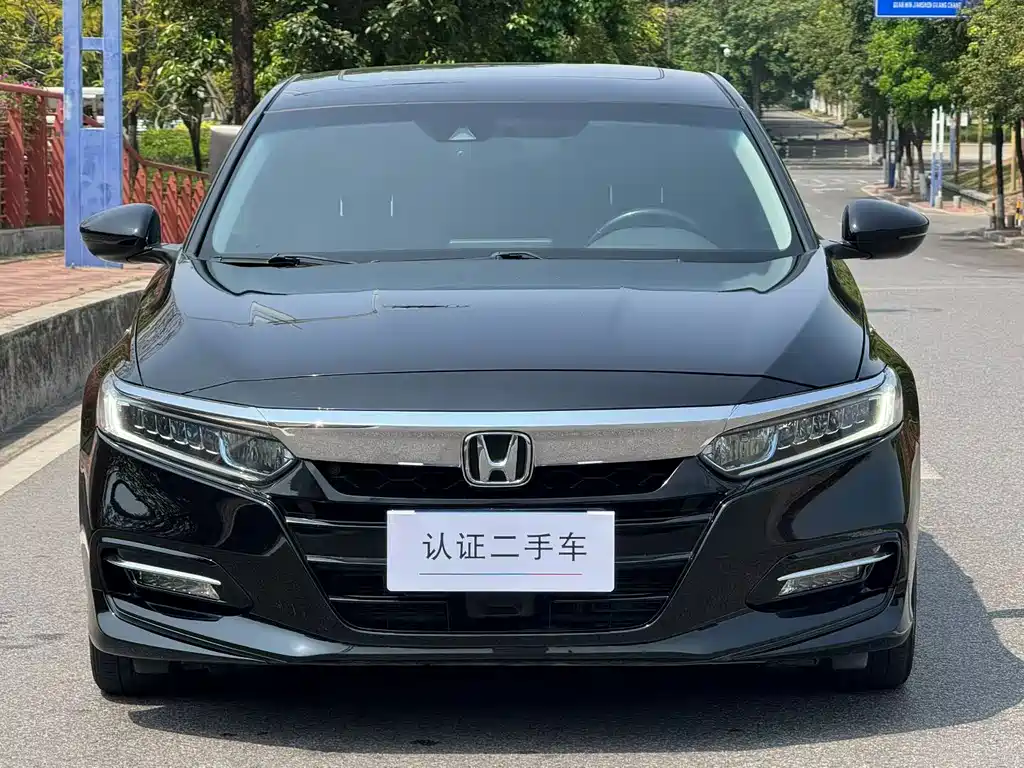 Honda Accord — миниатюра 2