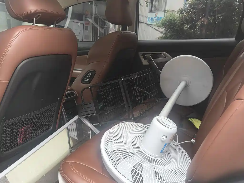 Geely Boyue — миниатюра 11