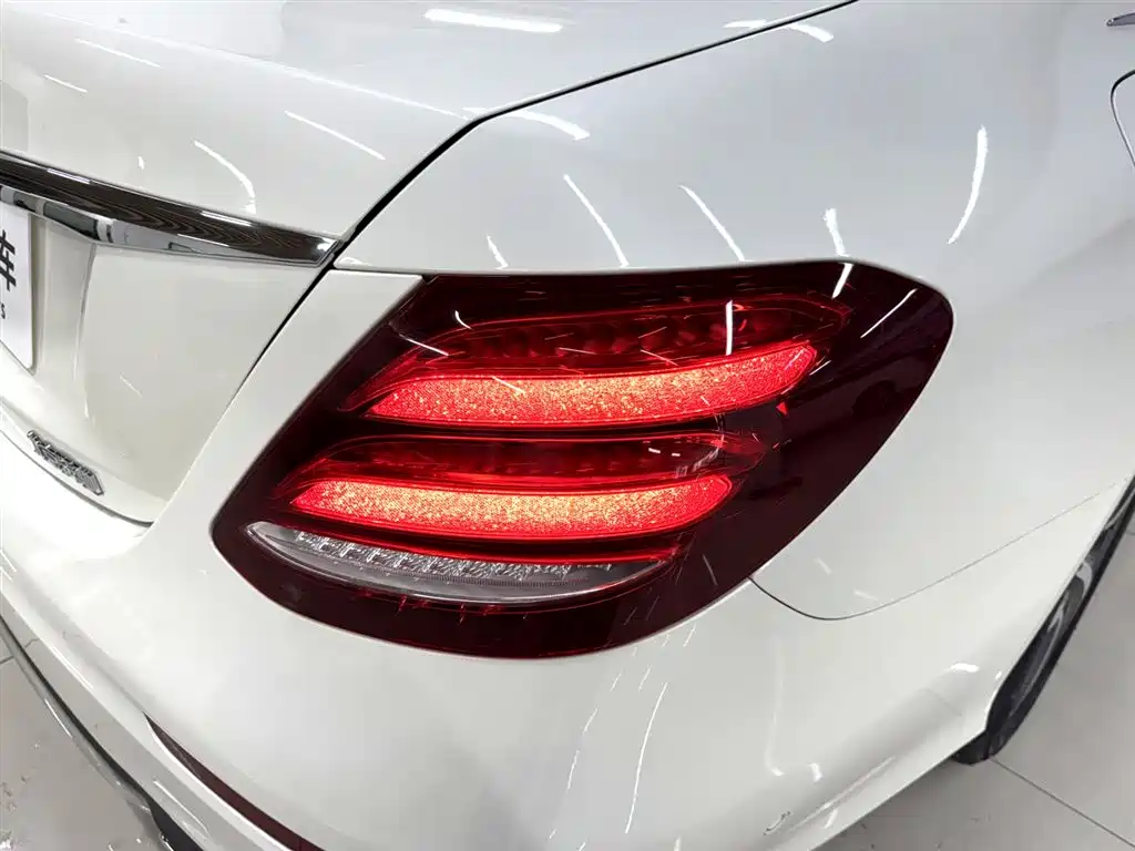 Mercedes-Benz E-Class E 2017 E 300 L Sport Fashion