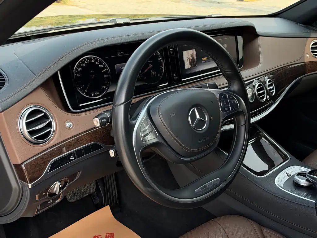 Mercedes-Benz S-Class — миниатюра 25
