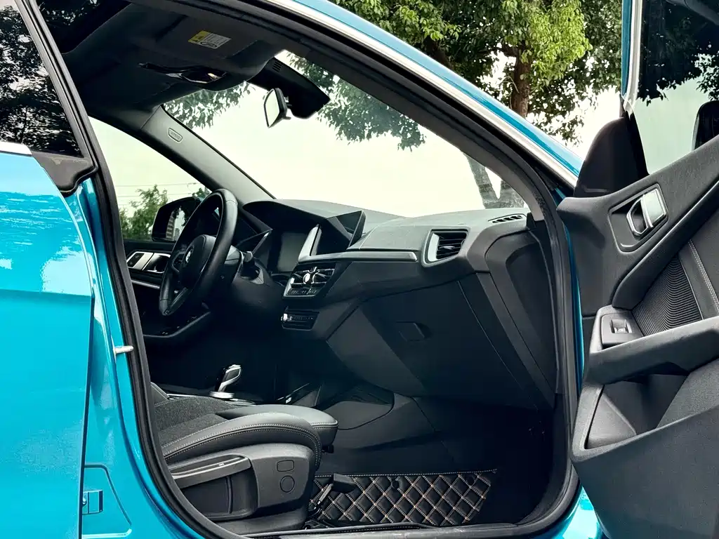 BMW 2 Series (Import) — миниатюра 12