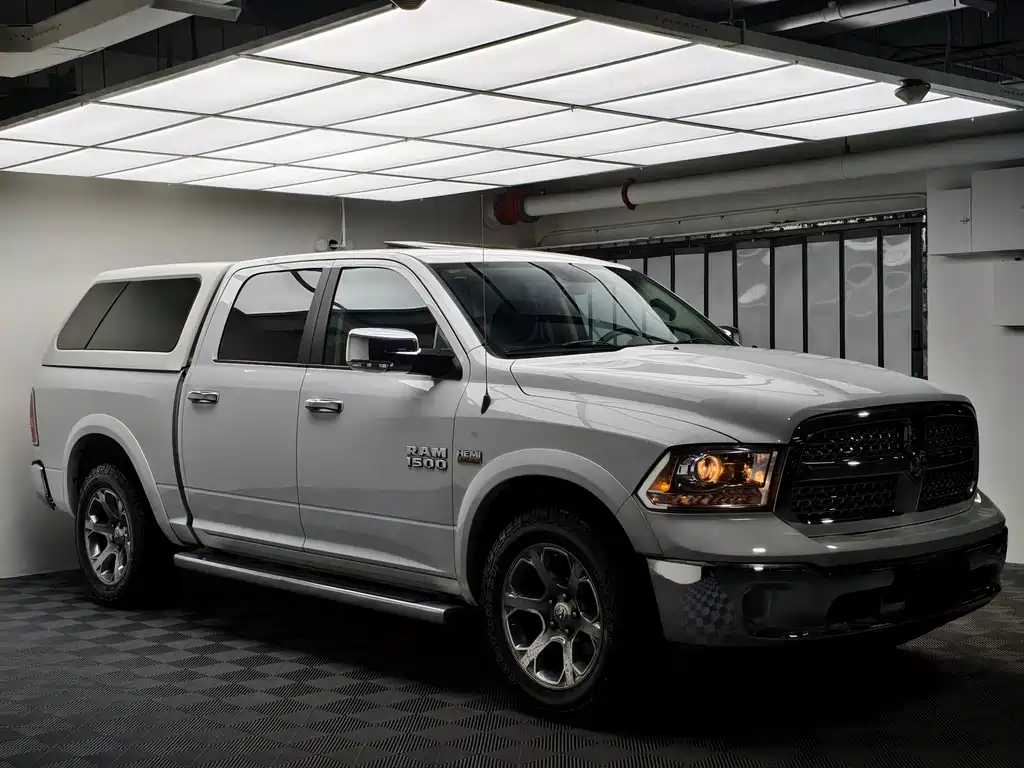 Ram Trucks 2011 1500 Laramie