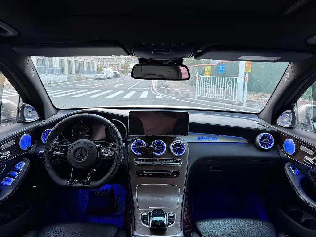 Mercedes-Benz GLC — миниатюра 5