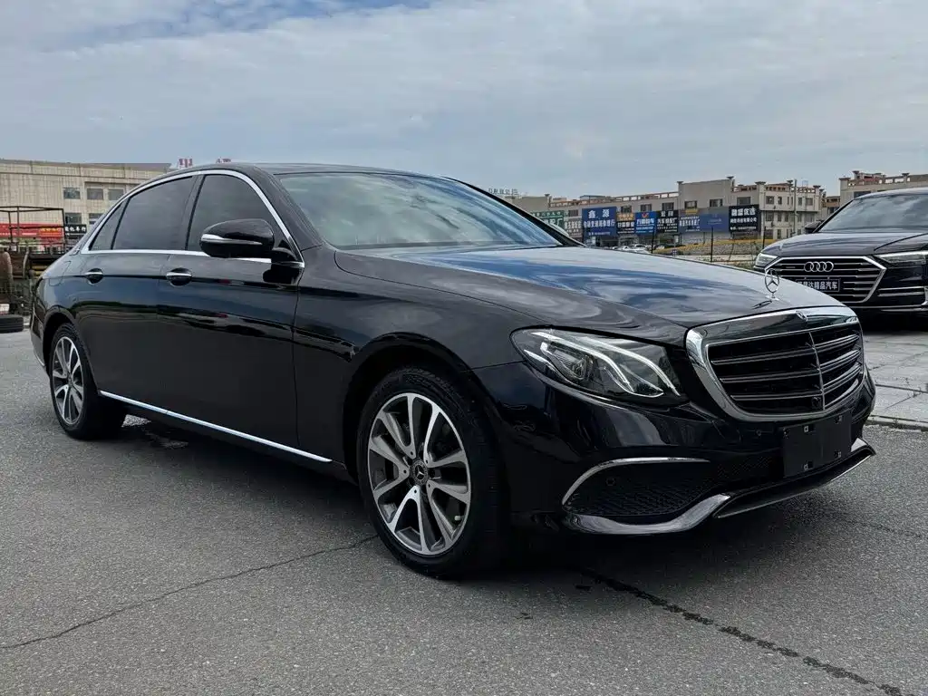 Mercedes-Benz E-Class E 2019 E 300 L Luxury