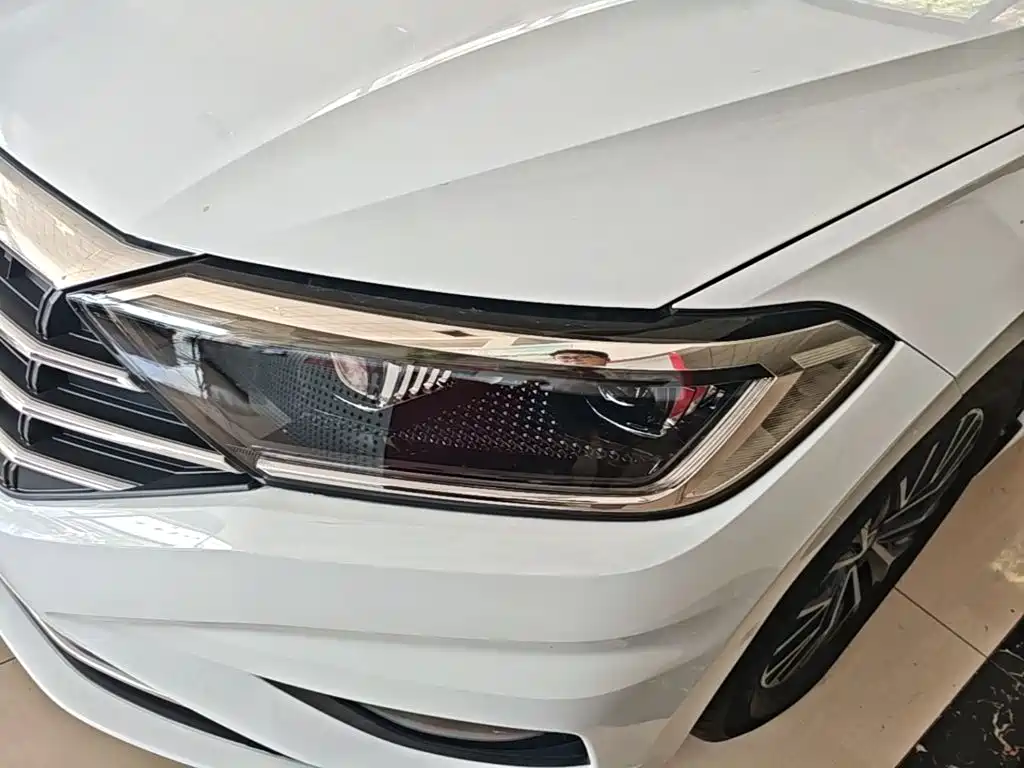 Volkswagen Sagitar — миниатюра 24