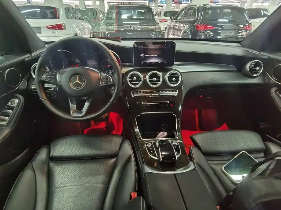Mercedes-Benz GLC — миниатюра 10