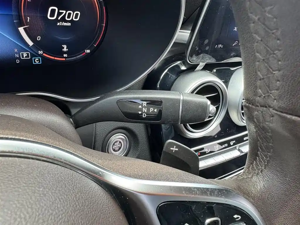 Mercedes-Benz GLC 2020 GLC 260 L 4MATIC Luxury