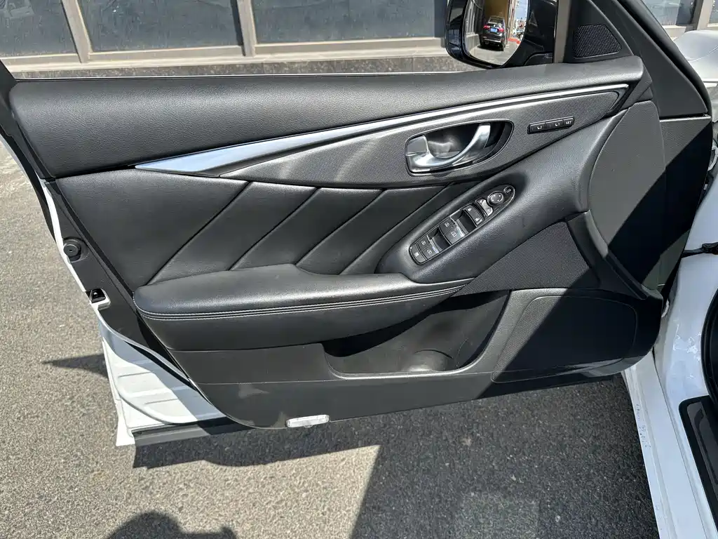 Infiniti Q50 — миниатюра 10