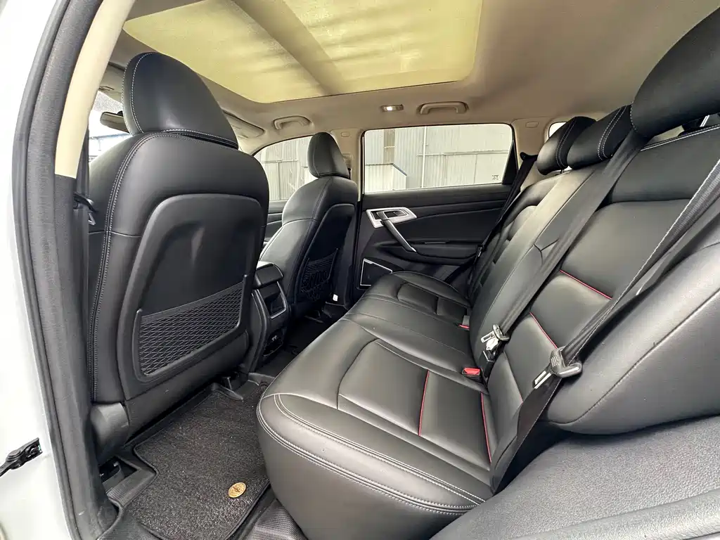 Geely Boyue — миниатюра 5