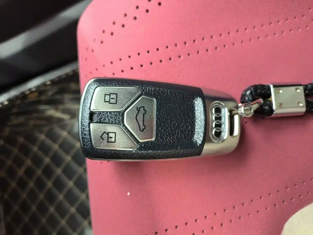 Audi A4L — миниатюра 12