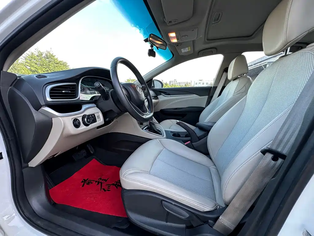 Buick Excelle — миниатюра 4