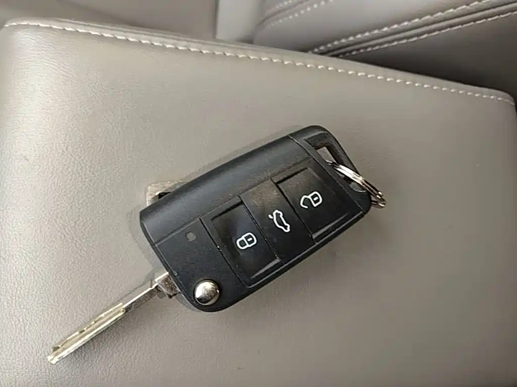 Volkswagen Lavida — миниатюра 9