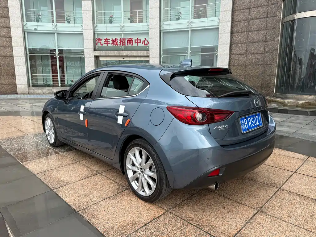 Mazda 3 Axela — миниатюра 7