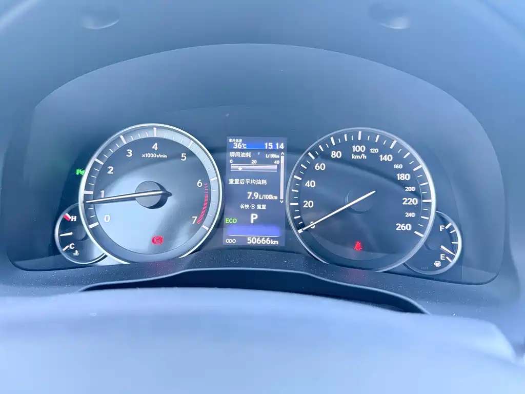 Lexus ES — миниатюра 5