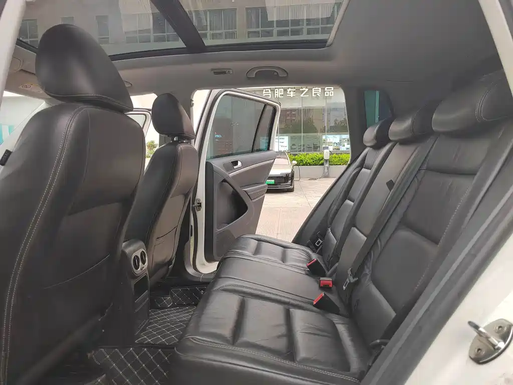 Volkswagen Tiguan — миниатюра 6