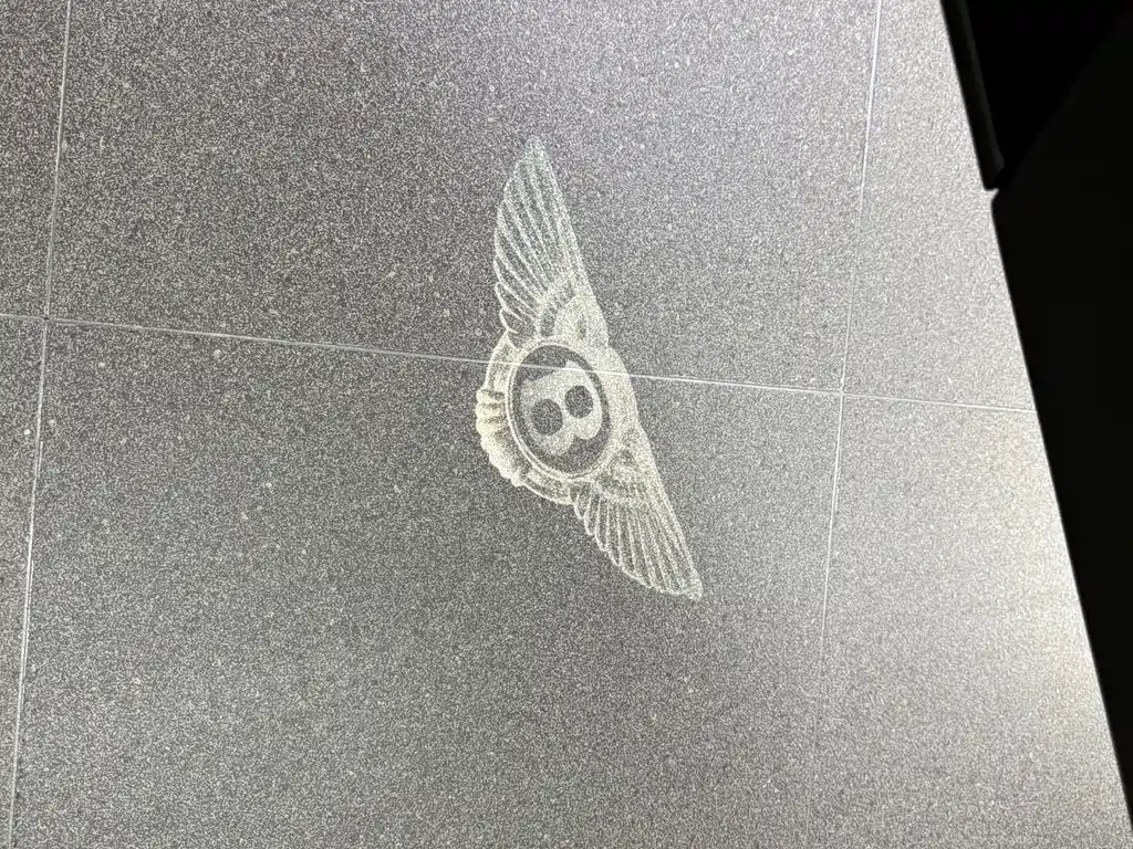 BENTLEY CONTINENTAL PLUG IN HYBRID