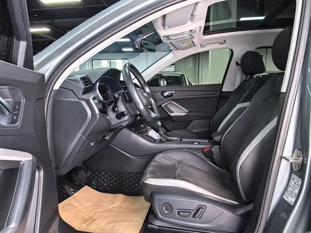 Audi Q3 2022 35 TFSI Fashion