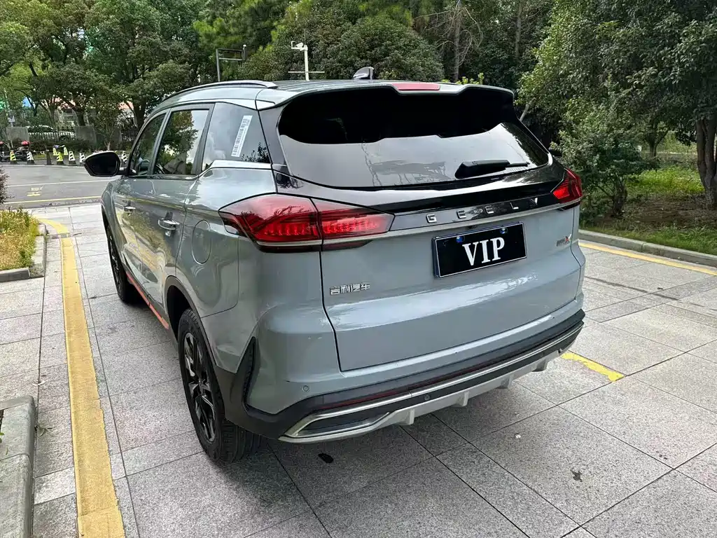 Geely Boyue — миниатюра 11