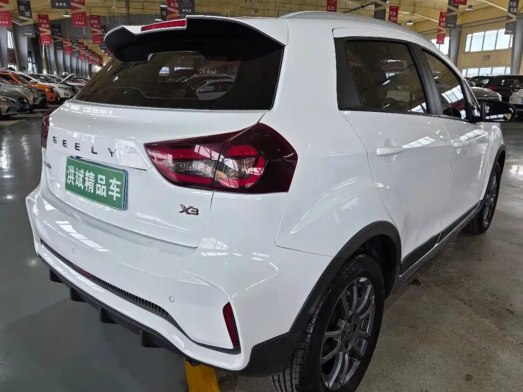 Geely Vision X3 — миниатюра 13