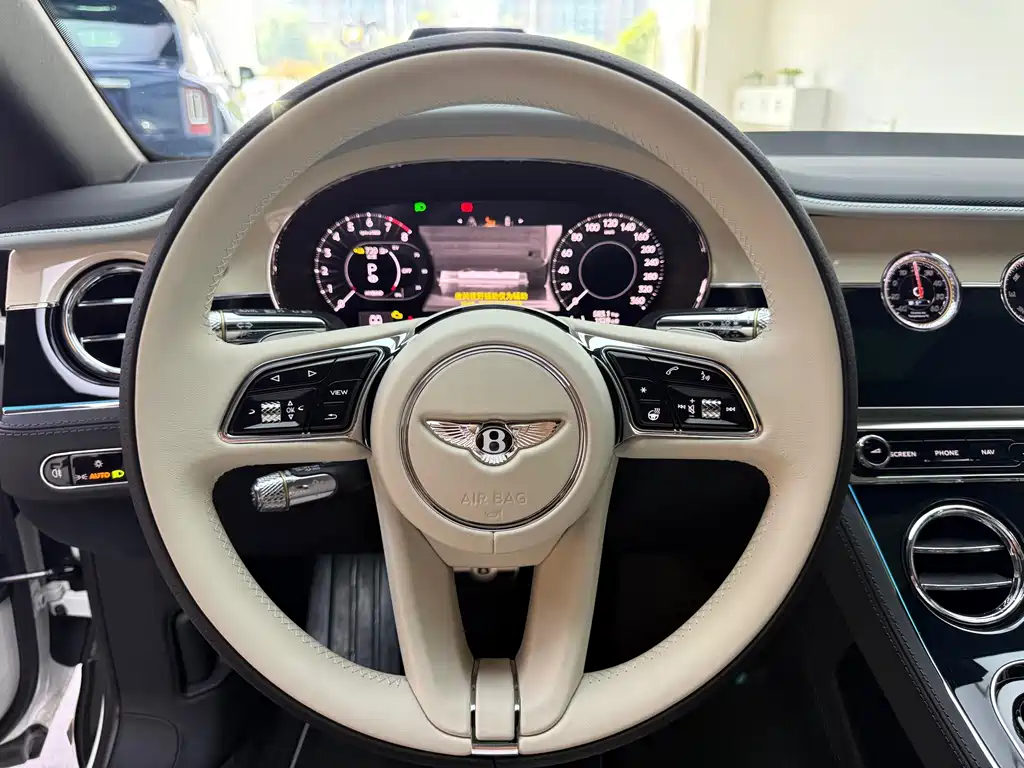 Bentley Continental PHEV — миниатюра 24