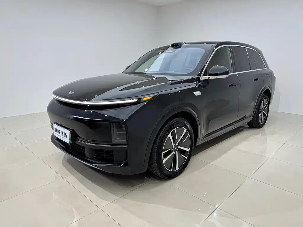 Li Auto Li L8 2024