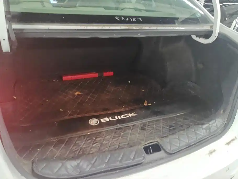 Buick Excelle — миниатюра 4