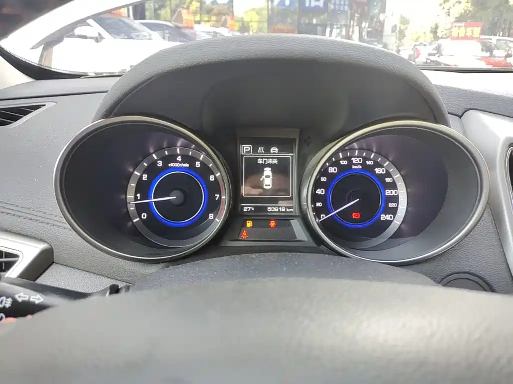 Changan Eado XT — миниатюра 12