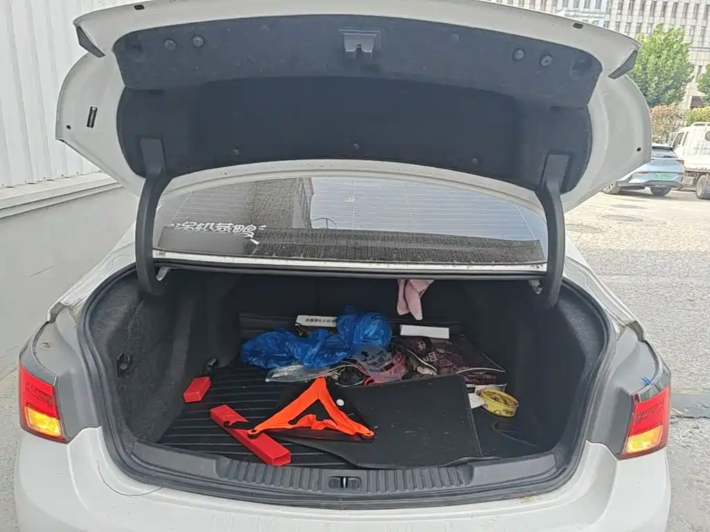 Buick Verano — миниатюра 19