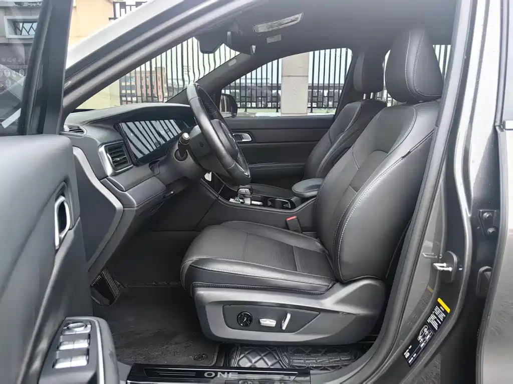 Li Auto Li ONE — миниатюра 13