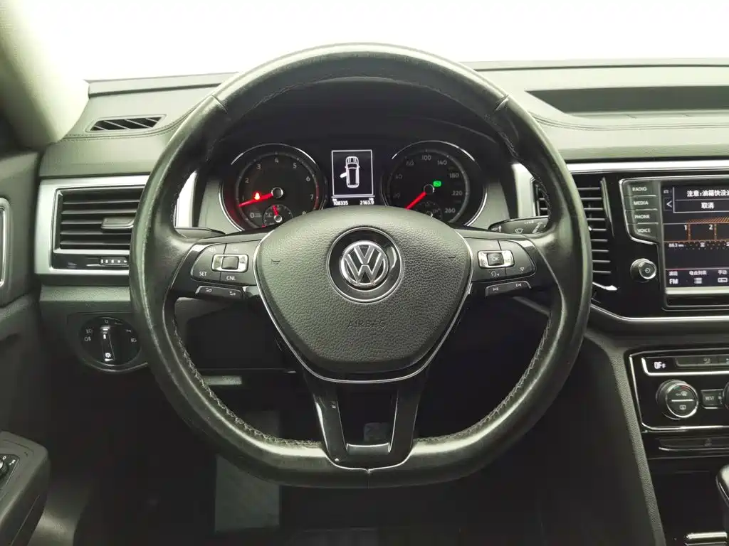 Volkswagen Teramont — миниатюра 11