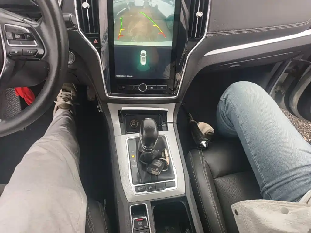 Roewe RX5 — миниатюра 14