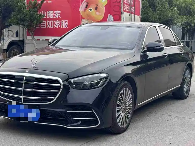 Mercedes-Benz E-Class 2023