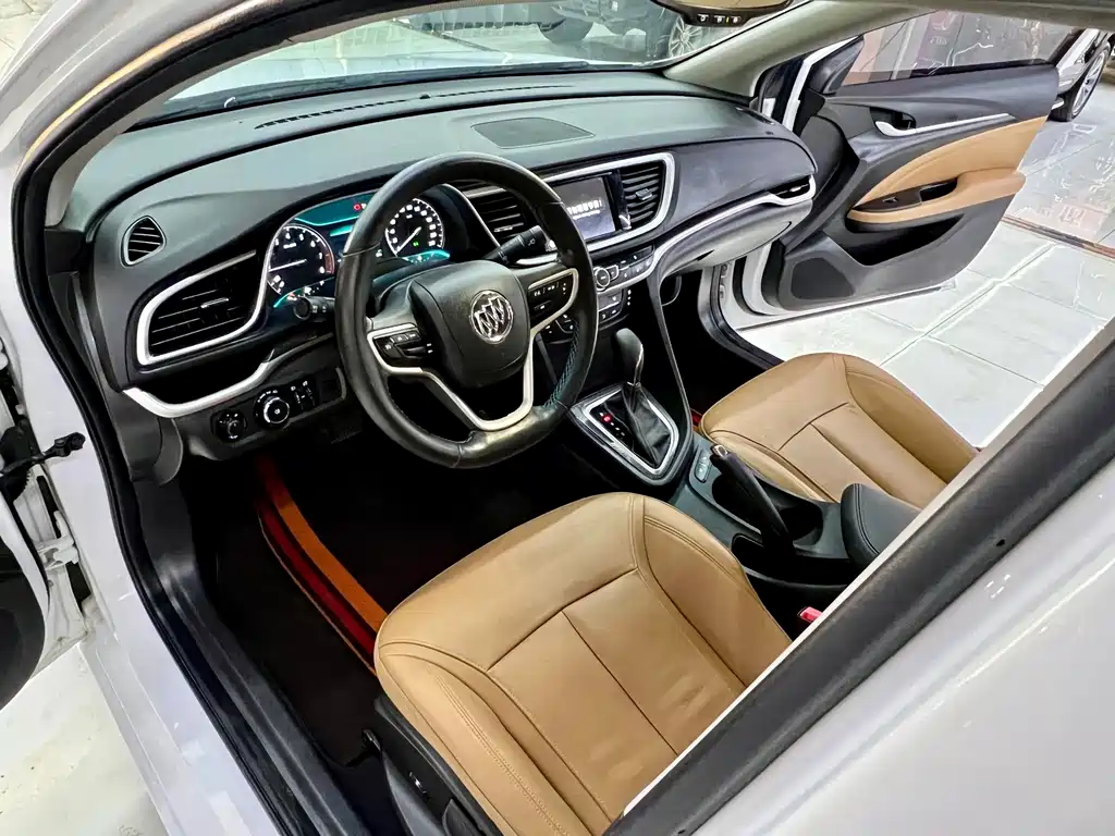Buick Excelle — миниатюра 9