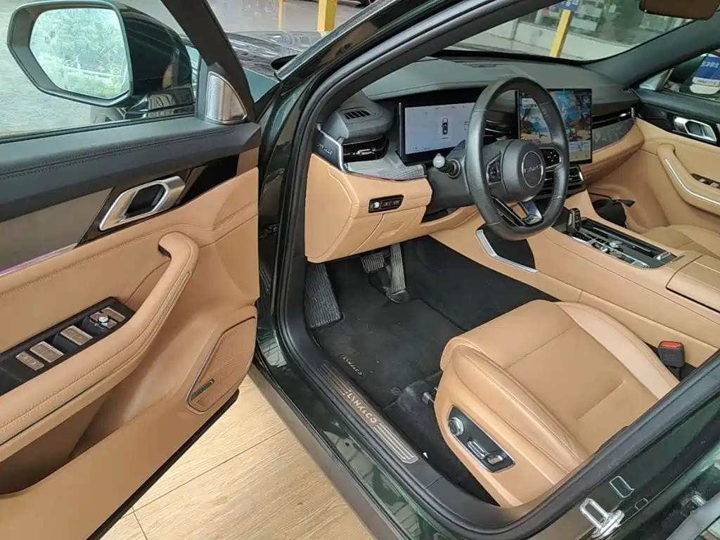 Lynk & Co 09 EM-P — миниатюра 16