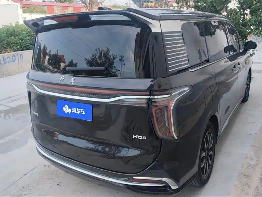 Hongqi HQ9 2023 2.0T