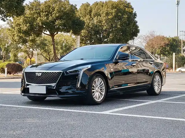 CADILLAC CT6
